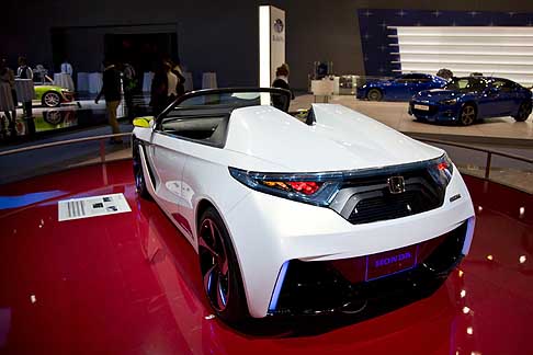 Honda - Honda EV STER auto elettrica al Salone di Mosca 2012 width=