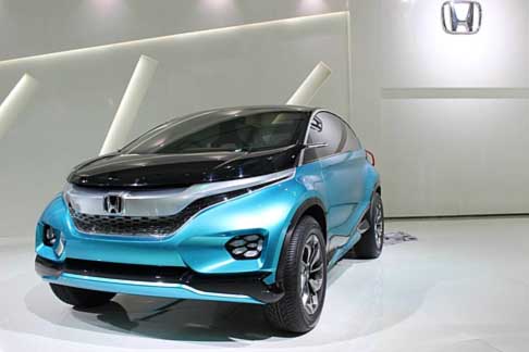 Honda - Honda Vision XS 1 Concept ac at the New Delhi Auto Expo in India width=