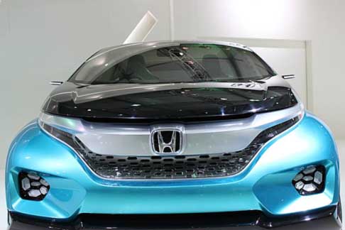 Honda - Honda Vision XS-1 Concept calandra al Salone di New Delhi in India width=