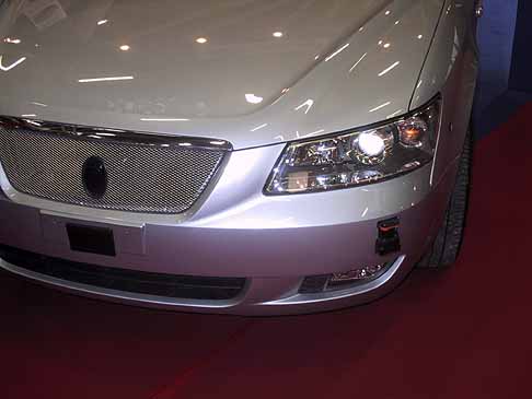 Vislab - Sensori anteriori di un´auto senza pilota width=