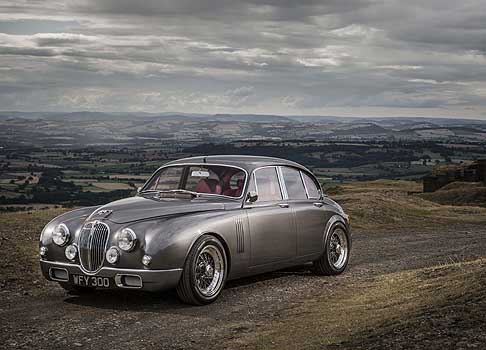 Ian Callum - Mark 2 by Ian Callum auto storica in chiave moderna width=