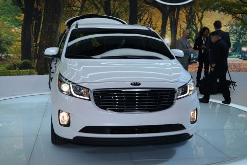 Kia Motors - Kia Sedona calandra al New York Auto Show 2014 width=