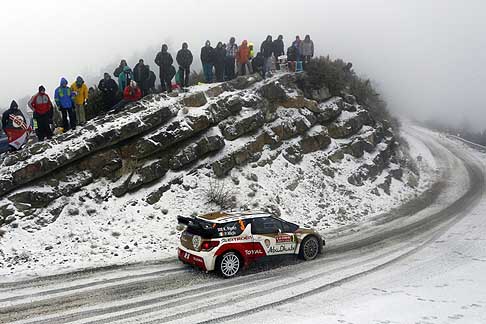 Rally WCR 2014 - Kris Meeke and Paul Nagle tackle the icy roads of the Monte Carlo Rally width=