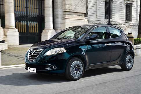 Lancia - Lancia Ypsilon width=