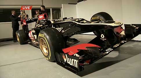 Lotus F1 - Lotus F1 E21 per il campionato del Mondo Formula 1 2013 width=