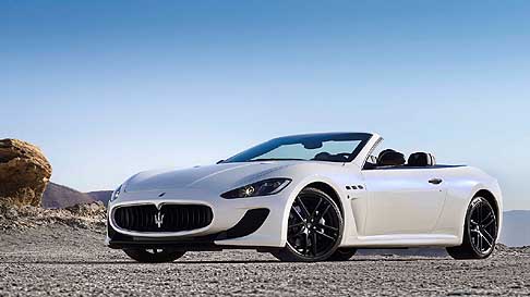 Maserati - Maserati GranCabrio MC ultima supersportiva della Casa del tridente chiamata a coniugare eleganza ed esclusività width=
