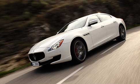 Maserati - Maserati Quattroporte Model Year 2013 profilo laterale width=
