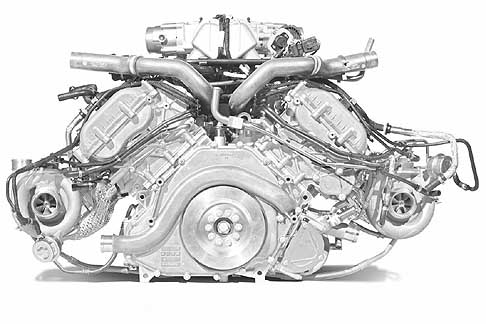 McLaren - McLaren P1 Engine 179 CV e 260 Nm di coppia massima width=