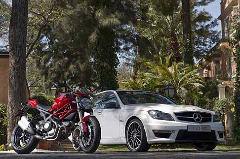 Mercedes-Benz - Ducati Monster 1100 EVO e la nuova Mercedes Classe C 63 AMG width=