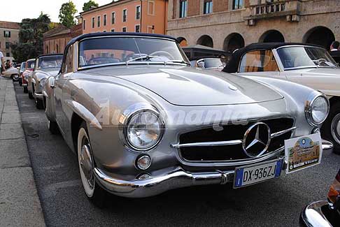 La Ferrara degli Etensi - Mercedes-Benz 190 SL driver Guido Manuli al 30° Raduno Mercedes a Ferrara