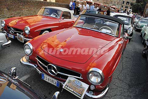 La Ferrara degli Etensi - Mercedes-Benz 190 SL gentlman Francesco Tonini al 30° Raduno Nazionale Mercedes a Ferrara