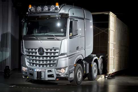Mercedes-Benz - Mercedes-Benz Actros SLT and Arocs SLT trucks width=
