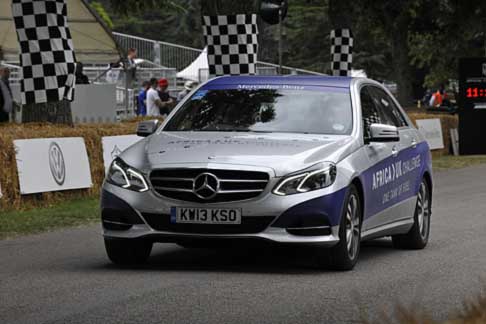 Mercedes-Benz - Mercedes-Benz E 300 BlueTEC Hybrid SE Saloon a Goodwood Festival of Speed 2014 width=