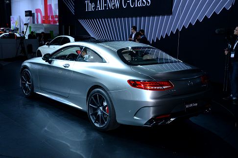 Mercedes-Benz S 63 AMG Coupé 4Matic