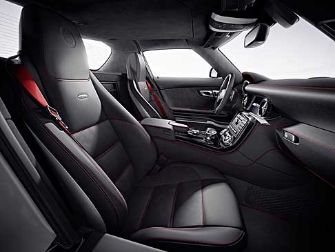 Mercedes-Benz - New Mercedes-Benz SLS AMG GT sedili anteriori width=