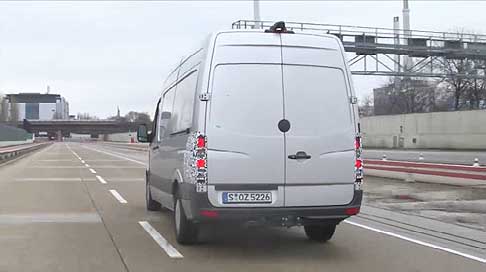Mercedes-Benz - Mercedes-Benz Sprinter posteriore nuovo furgone width=