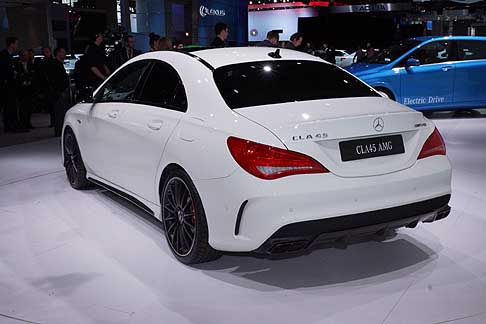 Mercedes-Benz - Anteprima mondiale per la Mercedes CLA 45 AMG al Salone di New York 2013, in programma dal 29 marzo al 7 aprile 2013 width=