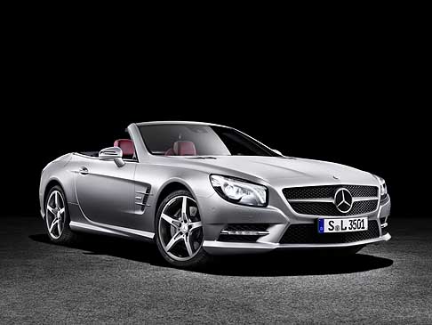 Mercedes-Benz - Mercedes Cclasse SL con una nuova scocca in alluminio width=
