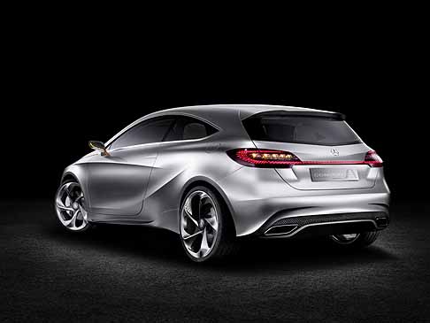 Mercedes-Benz - Mercedes Classe A Concept retro vettura width=