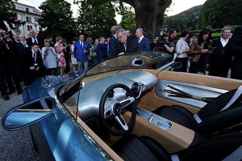 Mini - Mini Superleggera Vision inteni e volante vettura al Concorso d´Eleganza Villa d´Este 2014 sul Lago di Como width=