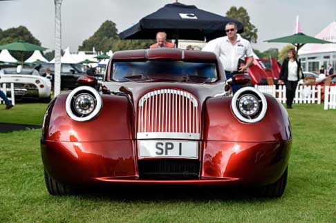 Morgan - Morgan SP1 è la prima di una serie di one off, cioè di esemplari unici esposta al London Salon Privè width=