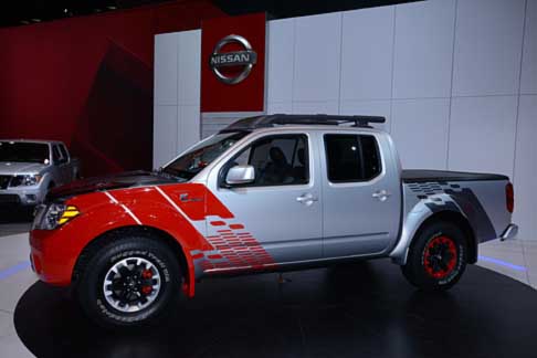 Nissan - Veicolo Nissan Frontier Diesel pick up al Salone di Chicago 2014 width=