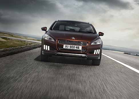 Peugeot - Peugeot 508 RXH frontale vettura width=