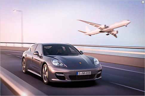 Porsche - Nuova versione della Porsche Panamera Turbo S da 550 CV width=