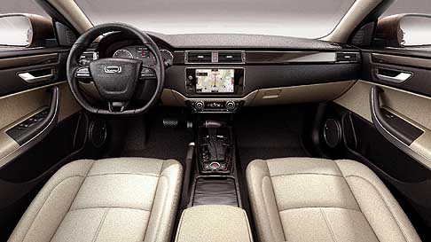 Qoros - Qoros GQ3 cruscotto centrale e volante width=