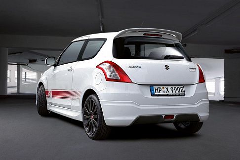 Suzuki - Suzuki Swift XITE spoiler lunotto posteriore width=