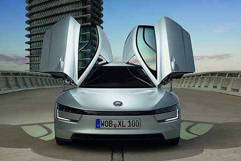 Volkswagen - Volkswagen XL1 open doors width=