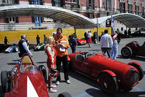 Monoposto storica - Commenti a fine gara al Gran Premio di Bari per la rievocazione storica di F1 width=
