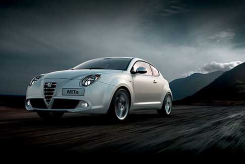 Alfa Romeo - Alfa Romeo Mito MY 2014 white color width=