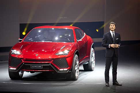 Lamborghini - Anteprima mondiale Lamborghini Urus a Beijing per il Salone di Pechino 2012 width=