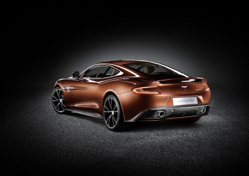 Aston Martin  - Destinata a sostituire il modello DBS realizzata nel 2007 e a diventare l’ammiraglia della gamma, la nuova sportiva assicura le massime prestazioni grazie all’ulteriore evoluzione della piattaforma VH. width=