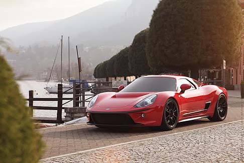 ATS - Tra le partecipanti segnaliamo la debuttante ATS 2500 GT, realizzata dal piccolo atelier italiano Automobili Turismo Sport (ATS). width=