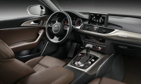 Audi - La nuova Audi A6 Allroad, il cui lancio commerciale è fissato per la primavera 2012, include nel suo equipaggiamento la trazione integrale quattro, il sistema Torque Vectoring. width=