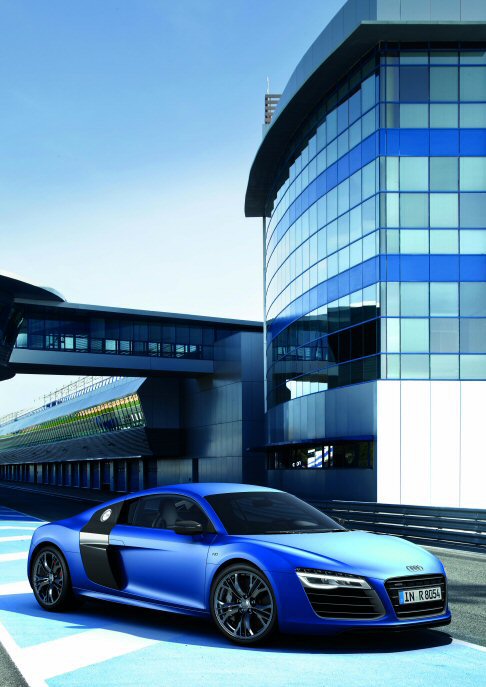 Audi - L’abitacolo è stato ulteriormente affinato in tutte le versioni.  width=