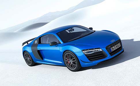 Audi - Audi R8 LMX è la prima auto ad adottare fari a laser, in grado di generare un cono di luce con profondità doppia rispetto ai fari in tecnologia full LED. width=