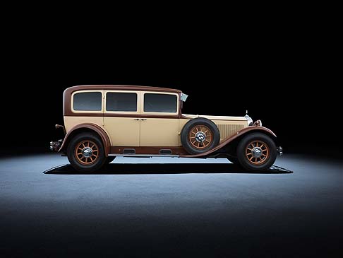 Mercedes - Tra le grandi protagoniste dell’evento brilla la stella di Mercedes, che proprio a Padova intende festeggiare due importanti anniversari. width=