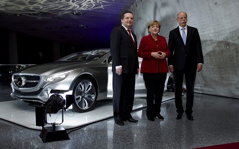 Mercedes-Benz - Anniversario dei 125 anni copiuti da Mercedes-Bens width=