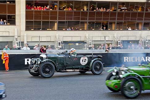 Bentley - Bentely on the move Le Mans Classic width=