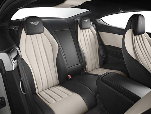 Bentley - Le consegne della nuova Continental V8 S sono previste all'inizio del 2014.  width=