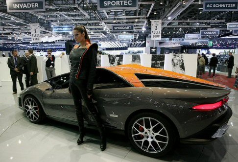 Bertone - Il cammino di questa intrigante sportiva non si ferma alla kermesse elvetica, ma la vedremo presto protago nista di altri eventi in agenda per celebrare il Centenario Bertone. width=