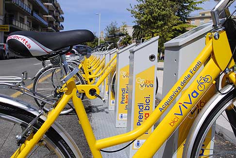 Bike - Biciviva servizio di bike sharing ad Acquaviva Bari, innagurato il 5 Maggio 2012  width=