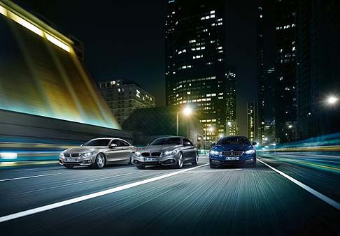 BMW - In dettaglio, la nuova Bmw Serie 4 Coupé giungerà negli showroom a partire da novembre e sarà dotata di tre motori a benzina e tre turbodiesel.  width=