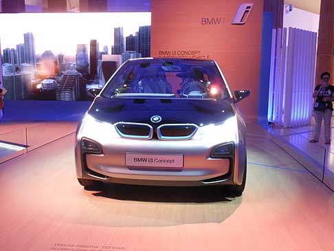 BMW - BMW i3 concept parte da Roma il BMW i - Born electric Tour  width=