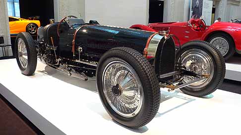 Bugatti - Bugatti Type 59 Grand Prix collezione esclusiva di Ralph Lauren esposta a Parigi width=