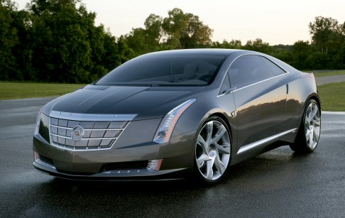 Cadillac - Assemblata nella stessa sede produttiva delle Chevrolet Volt e Opel Ampera, delle quali condivide la stessa tecnologia ad autonomia estesa. width=