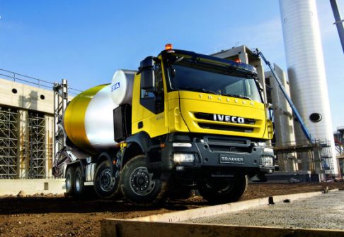 Iveco - Camion da calcestruzzo Iveco width=